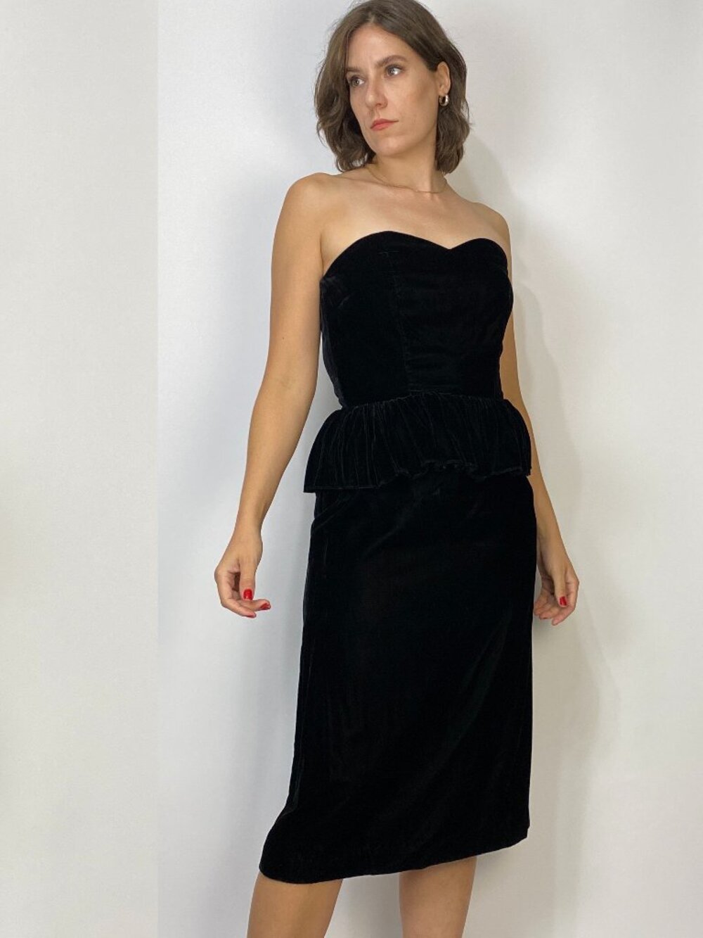 Vintage 1980s Strapless PEPLUM VELVET Cocktail Dress! Small